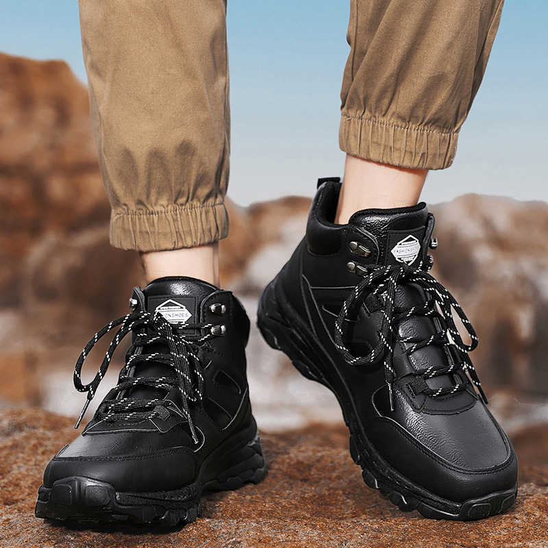 Snowboots Mocasino Wedding Par - Men Shoes Branded ulasan dan harga